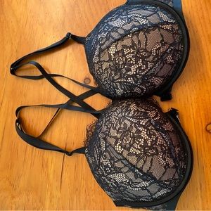 Victoria secret black lace bombshell Bra 36c
